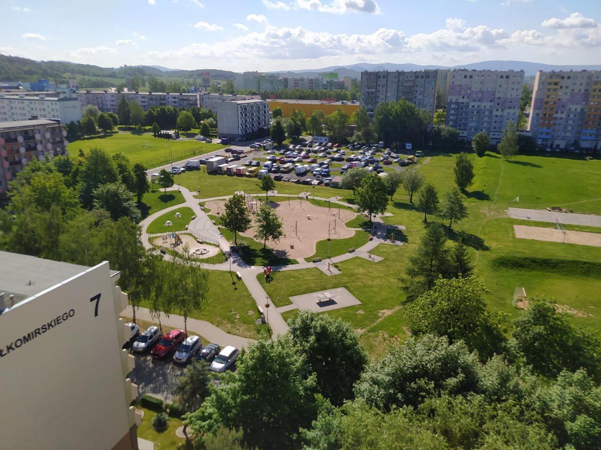 Apartament Z Widokiem Na Sniezke イェレニャ・グーラ エクステリア 写真