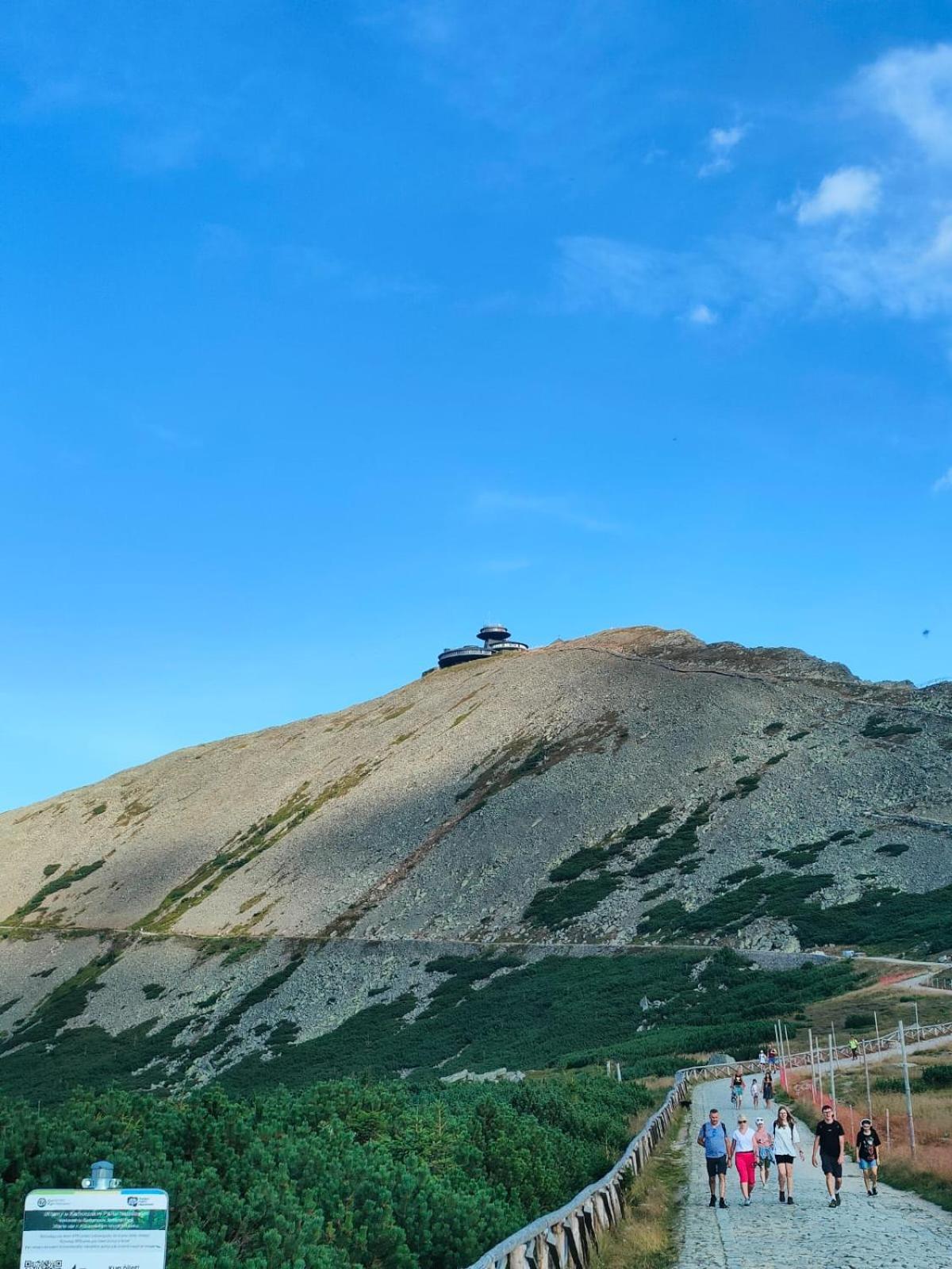 Apartament Z Widokiem Na Sniezke イェレニャ・グーラ エクステリア 写真